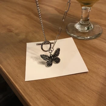 Întuneric fluture pandantiv colier feminin populare bijuterii de metal lanț de link-ul de vânzare fierbinte franceză de Bijuterii Colier pentru fete cadouri