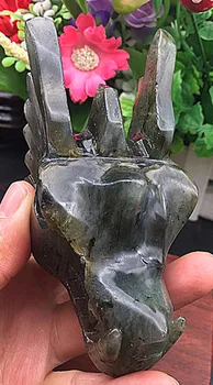 Mână-sculptate cristal de cuarț labrador craniu