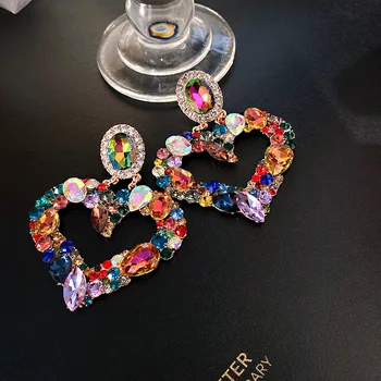 USTAR Inima de cristal Picătură Cercei pentru femeile Complet Stras Cercei Legăna Moda de sex feminin nunta Bijuterii agățat Brincos cadou