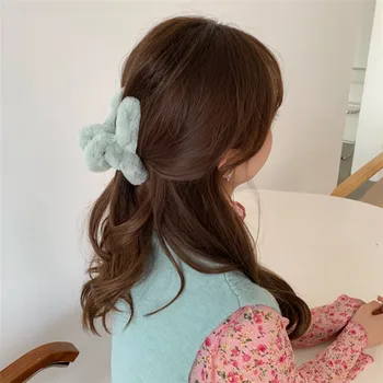 AOMU Iarna Coreea de Fluture Colorat Parul Gheare Bentițe Drăguț Cald Rundă de Pluș Clip de Păr pentru Femei Fata Dulce Accesorii