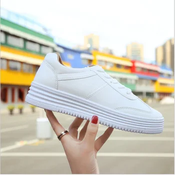 2020 fierbinte stil de pantofi albi din piele dantela sus student sport casual pentru femei incaltaminte cu talpi groase adidași de moda