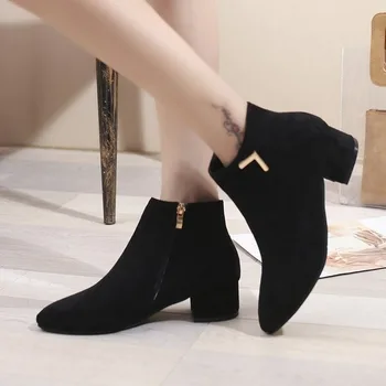 2020 Femei De Moda Cizme Casual Din Piele Scăzut Tocuri Inalte Pantofi De Primăvară Femeii A Subliniat Toe Glezna Cizme De Cauciuc Negru Roșu Zapatos Mujer