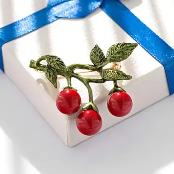 3pcs/lot Delicate de fructe rosii Email Broșe 2019 Femei Bărbați Nunti planta desene animate Brosa Ace cel mai bun cadou de Crăciun