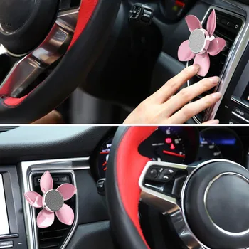 Mașină nouă Priză de Aer Rotative petale de Aromoterapie Mașină cu Aer Condiționat de Evacuare a Aerului Parfumuri accesorii Auto interioare Auto styling
