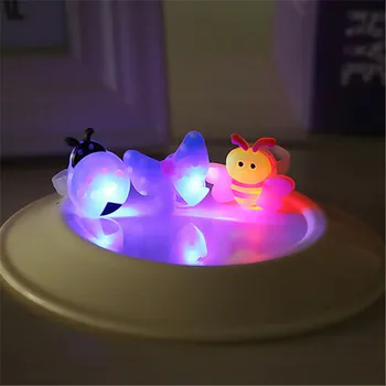 10buc/lot de Copii de Desene animate LED Intermitent Lumina Stralucitoare Inele Electronice de Crăciun Distracție de Halloween Jucarii si Cadouri pentru Copii