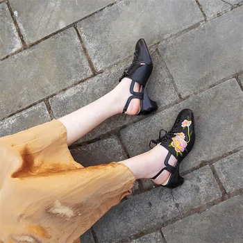 CONASCO Retro Elegante Femei Pompe din Piele Broda Tocuri inalte Primavara-Vara Rochie de petrecere a timpului Liber Pantofi de Femeie Dantela Sus Pompe