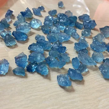 Vrac prime naturale, minereu de aproximativ 200g acvamarin cristal decor acasă, folosit pentru acvariu de restaurare de energie piatră minerală