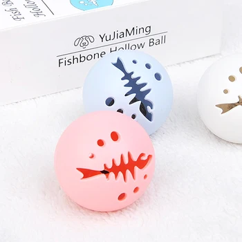 3pcs Animal de casă Pisică Jucărie Play Ball Trei Culori de Plastic Os de Pește Jucarii Minge de Formare Sport Clopot Mic Intermitent Lumină Naturală Catnip Bile